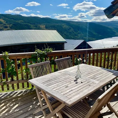Tolleivsgarden, Al-house With Amazing View *